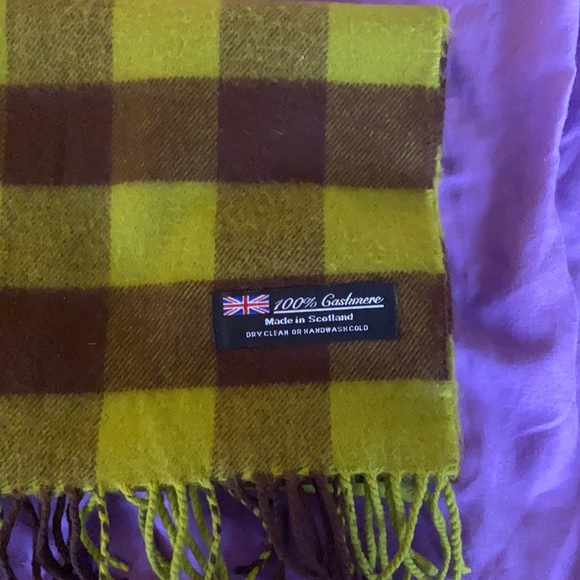 one cashmere; one mohair lot of two scarves - Picture 3 of 5